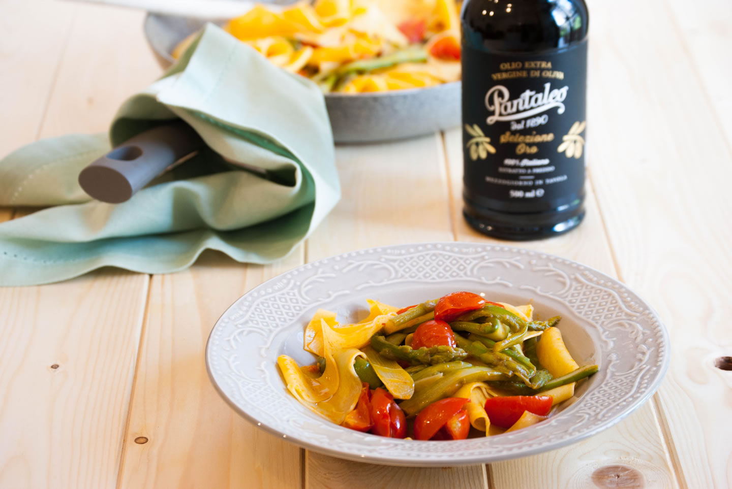 Olio Pantaleo - Maltagliati pomodorini e asparagi