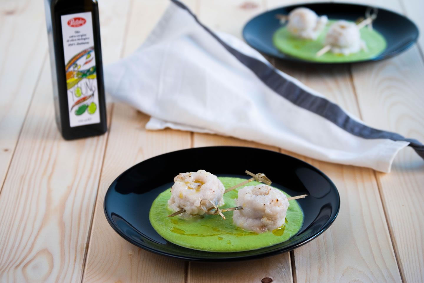 Olio Pantaleo - Merluzzo al vapore su vellutata di piselli novelli