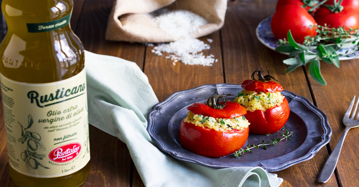 Olio Pantaleo - Pomodori ripieni di riso con spezie ed erbette al forno