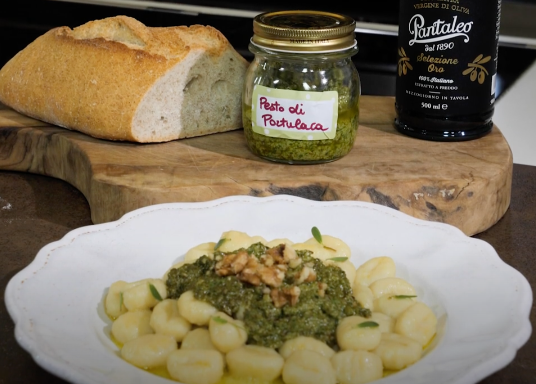 Olio Pantaleo - Gnocchi al pesto di portulaca e noci