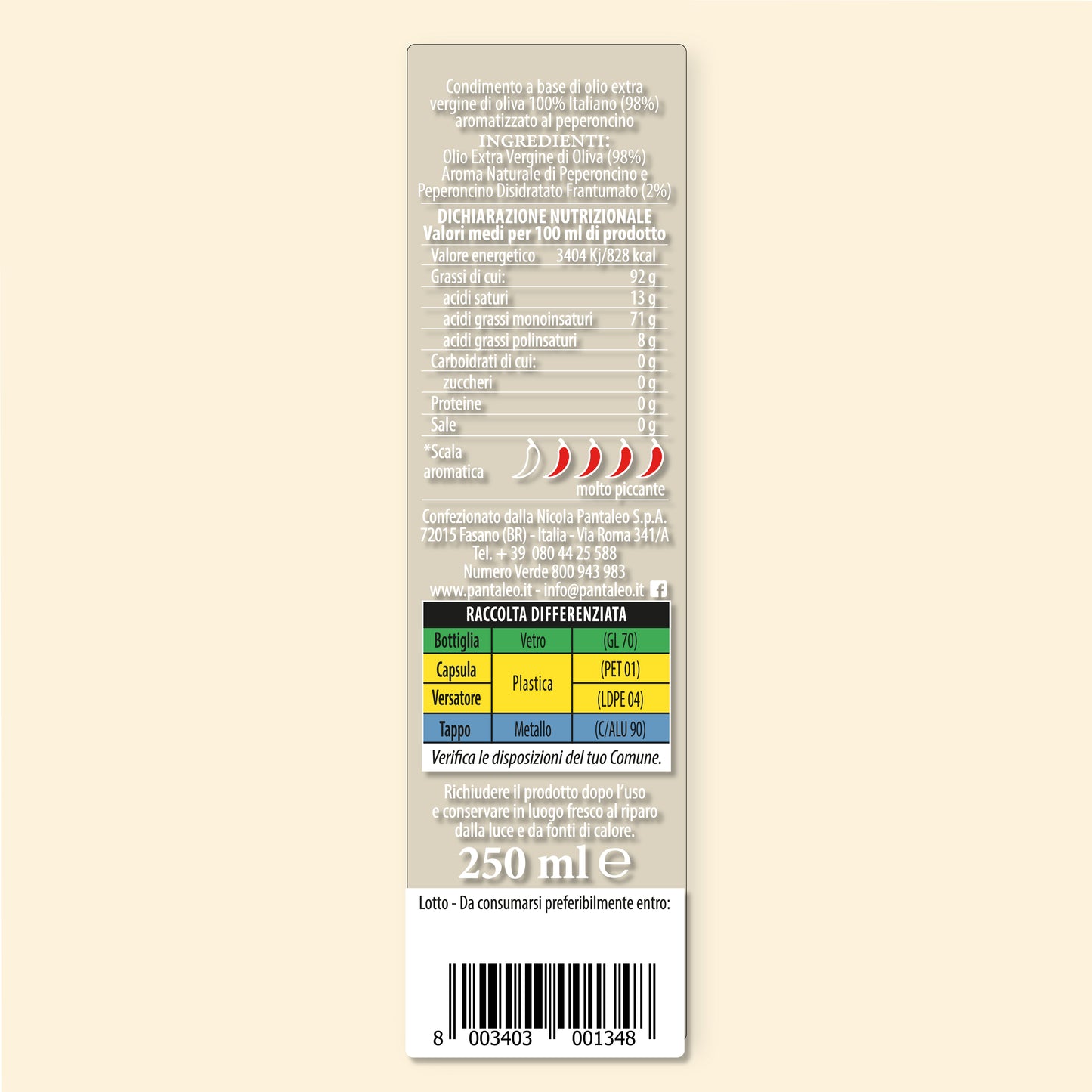 Dressing made with 100% Italian extra-virgin olive oil, flavoured with chilli pepper