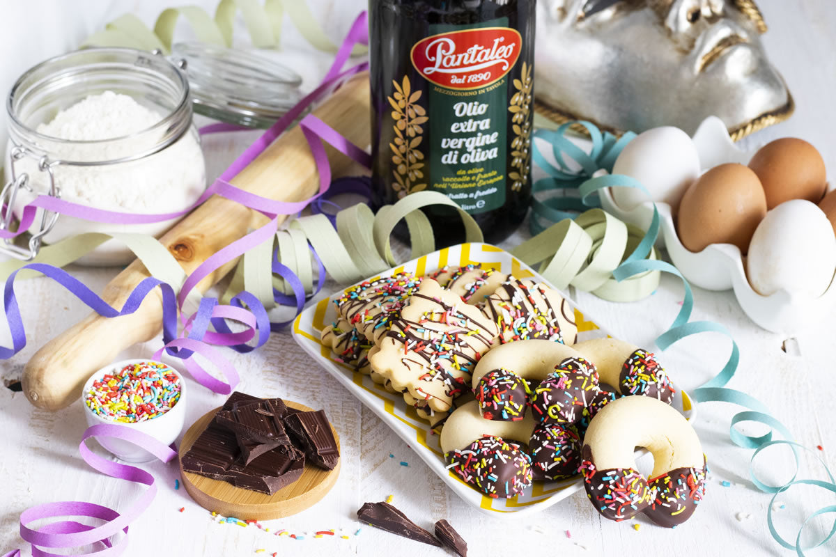 Olio Pantaleo - Biscotti Arlecchino all’olio di oliva e cioccolato