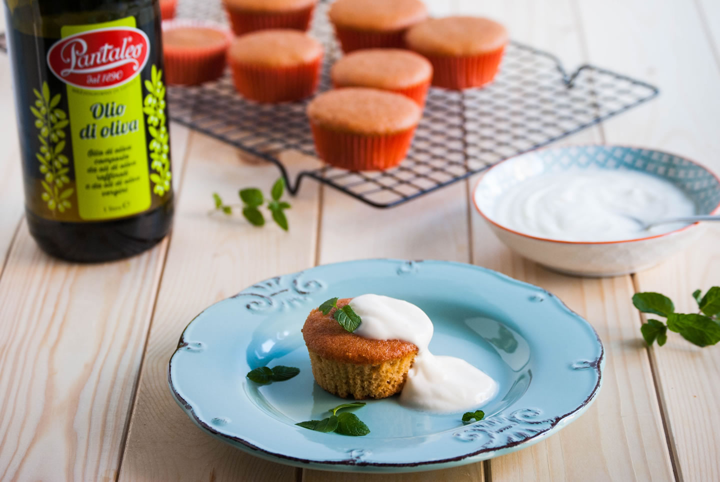 Olio Pantaleo - Tortino di barbabietola e crema allo yogurt greco